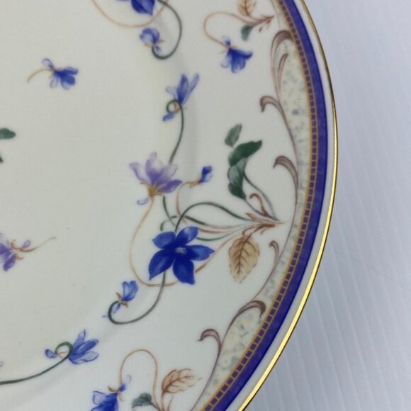 Andrea By Sadek Cake Plate and Server Discontinued Blue Flower &amp; Vine Patter - Picture 4 of 10